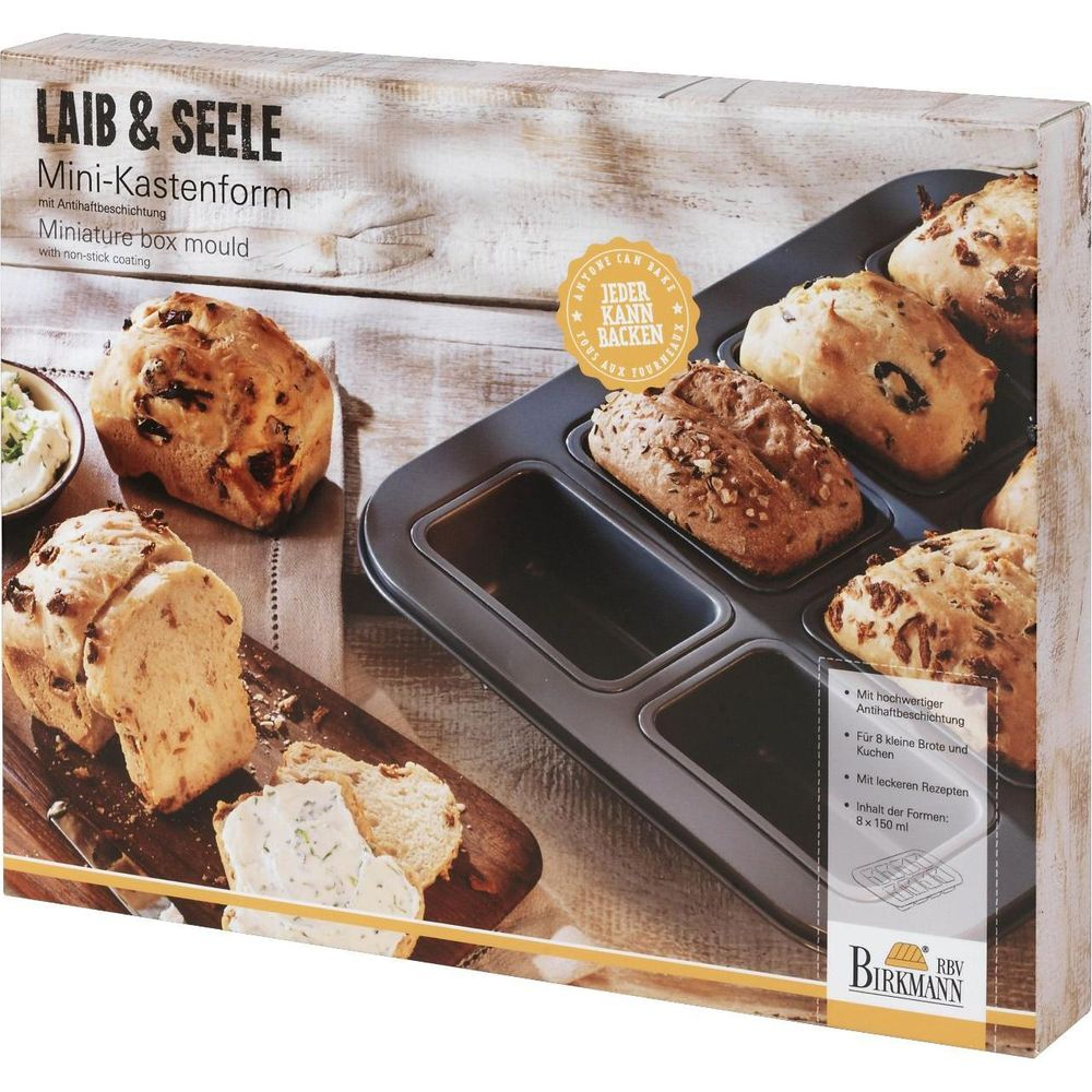 Backform für 8 Mini-Kuchen mit gebackenem Brot und Aufstrich.