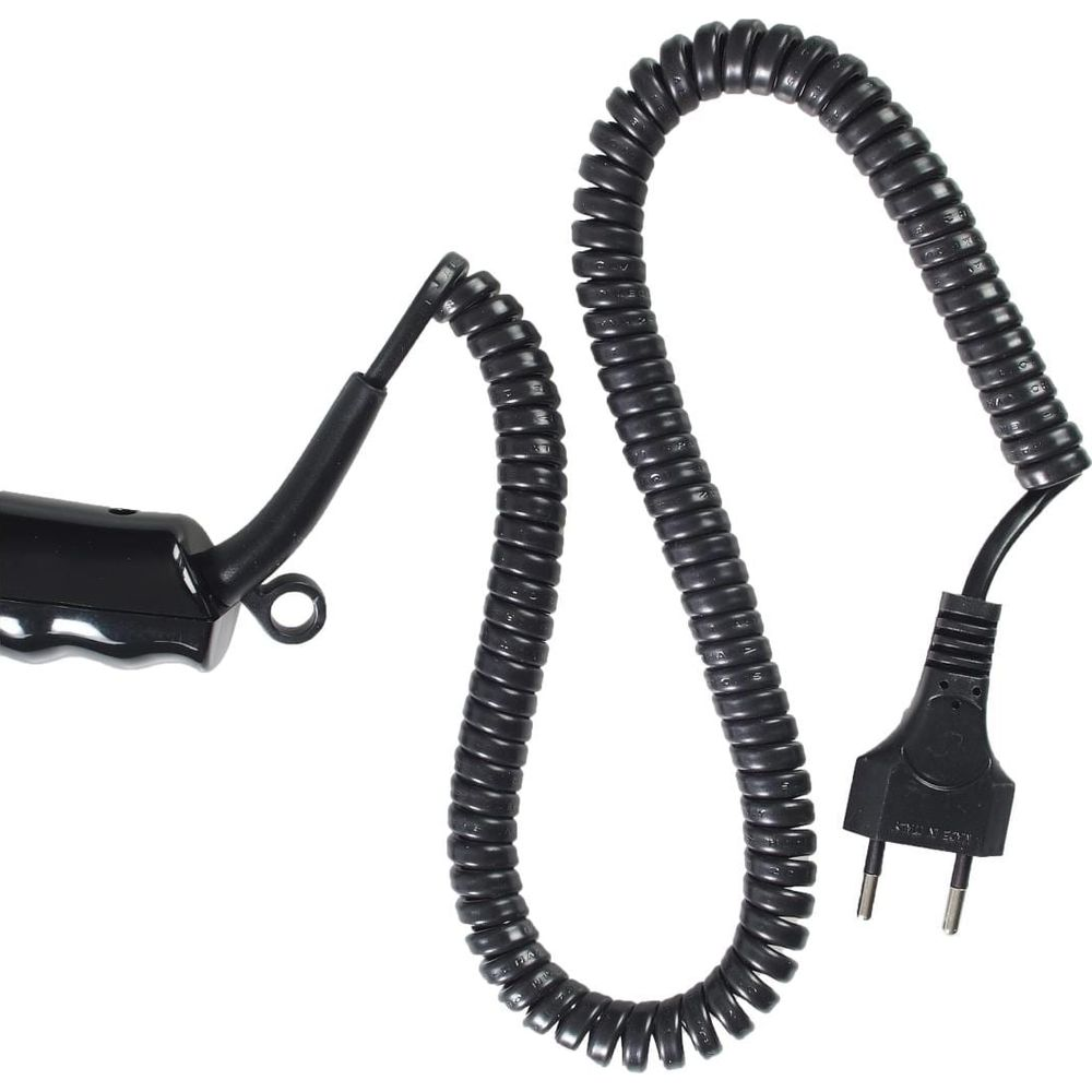 Ein schwarzes Spiralkabel mit einem Stecker und einem Griff.