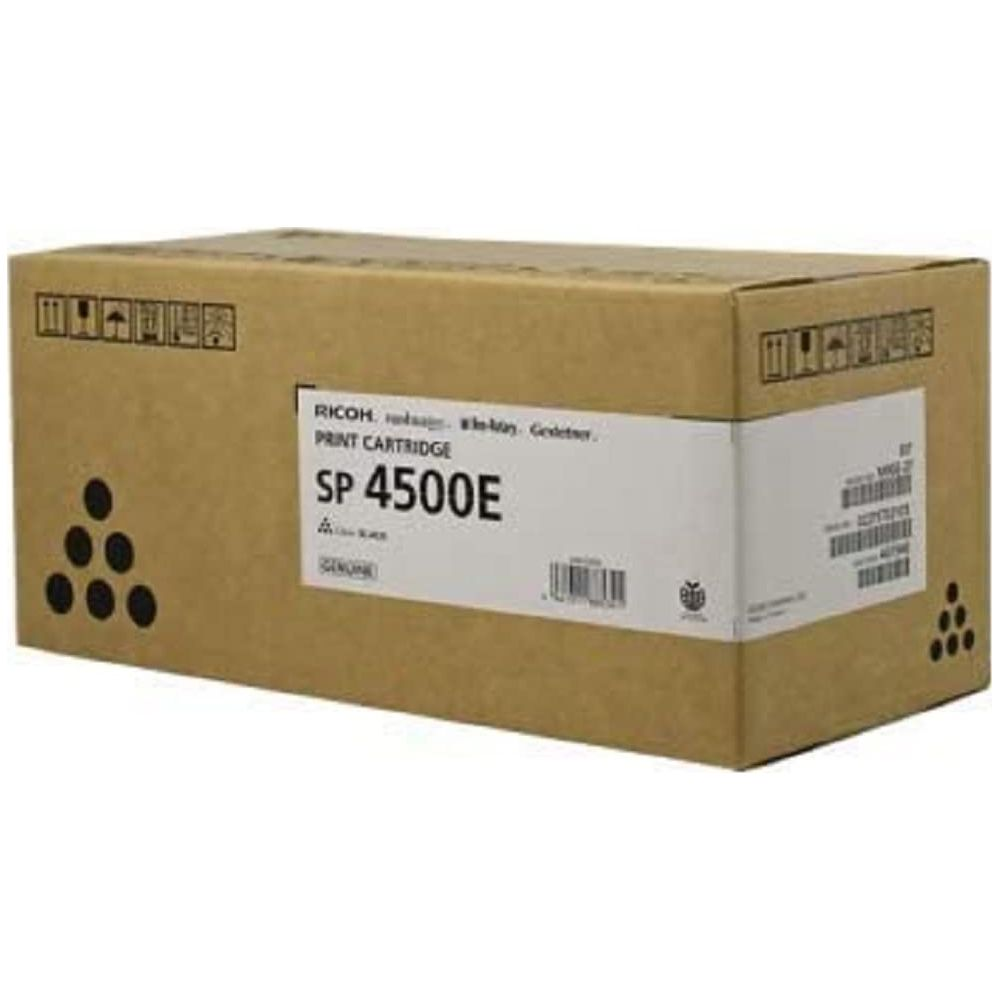 Ricoh SP 4500E printcartridge in bruine doos met zwarte tekst.