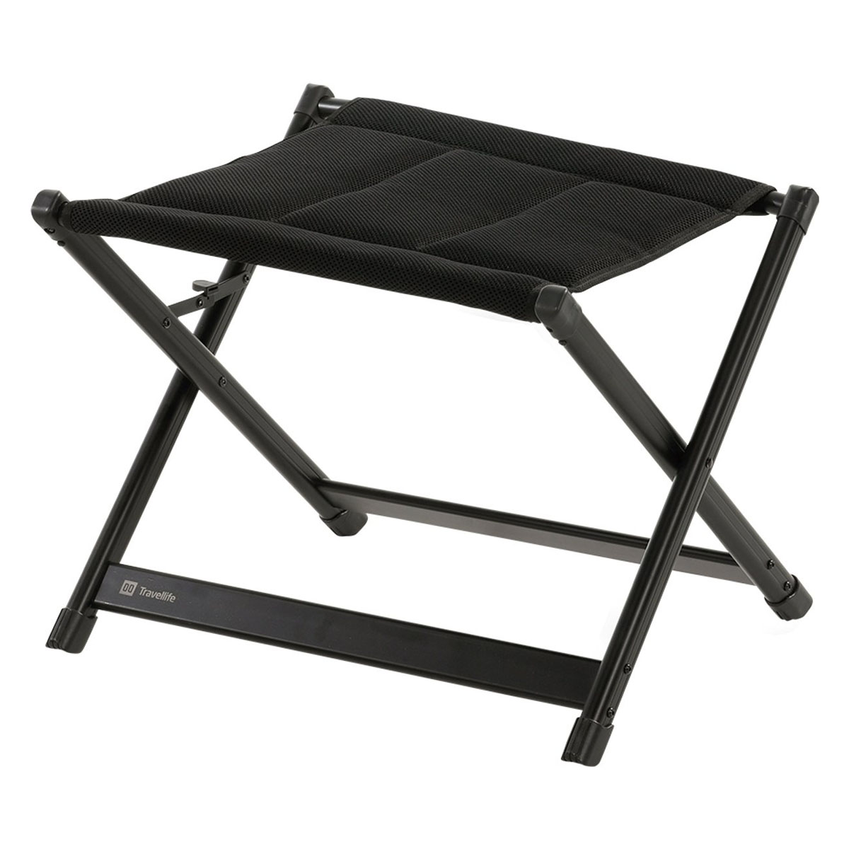 Een zwarte, draagbare opvouwbare kruk met stoffen zitting en metalen frame.