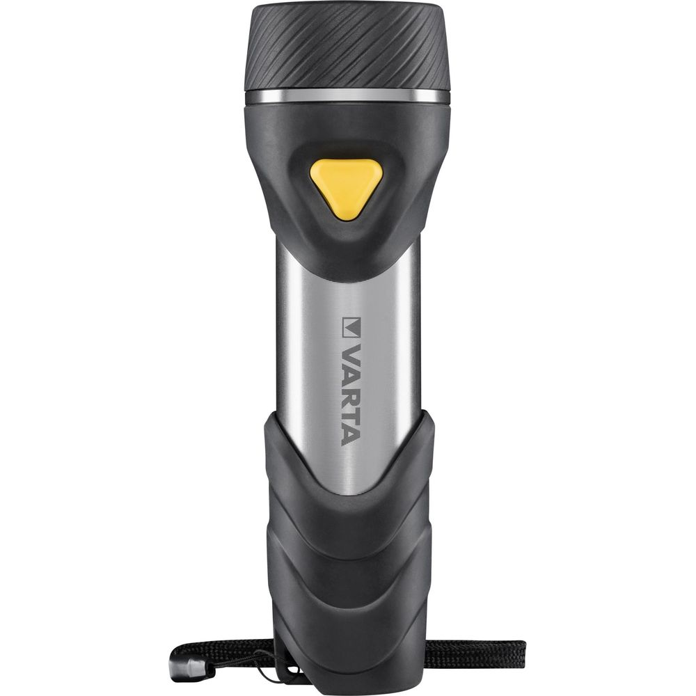 Srebrna latarka Varta z czarnym uchwytem i żółtym przyciskiem.