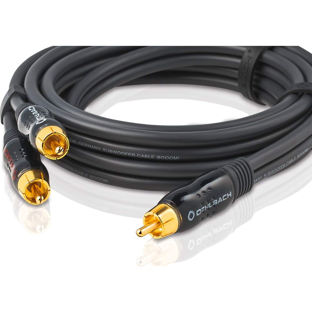 Schwarzes Audiokabel mit Cinch-Steckern, beschriftet mit Oehlbach.