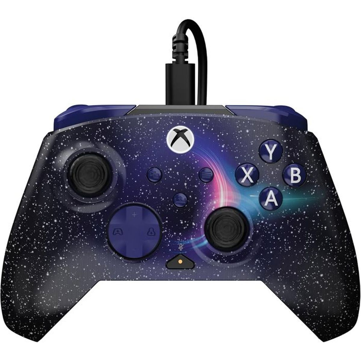 Un controller Xbox con design a notte stellata e accenti blu.