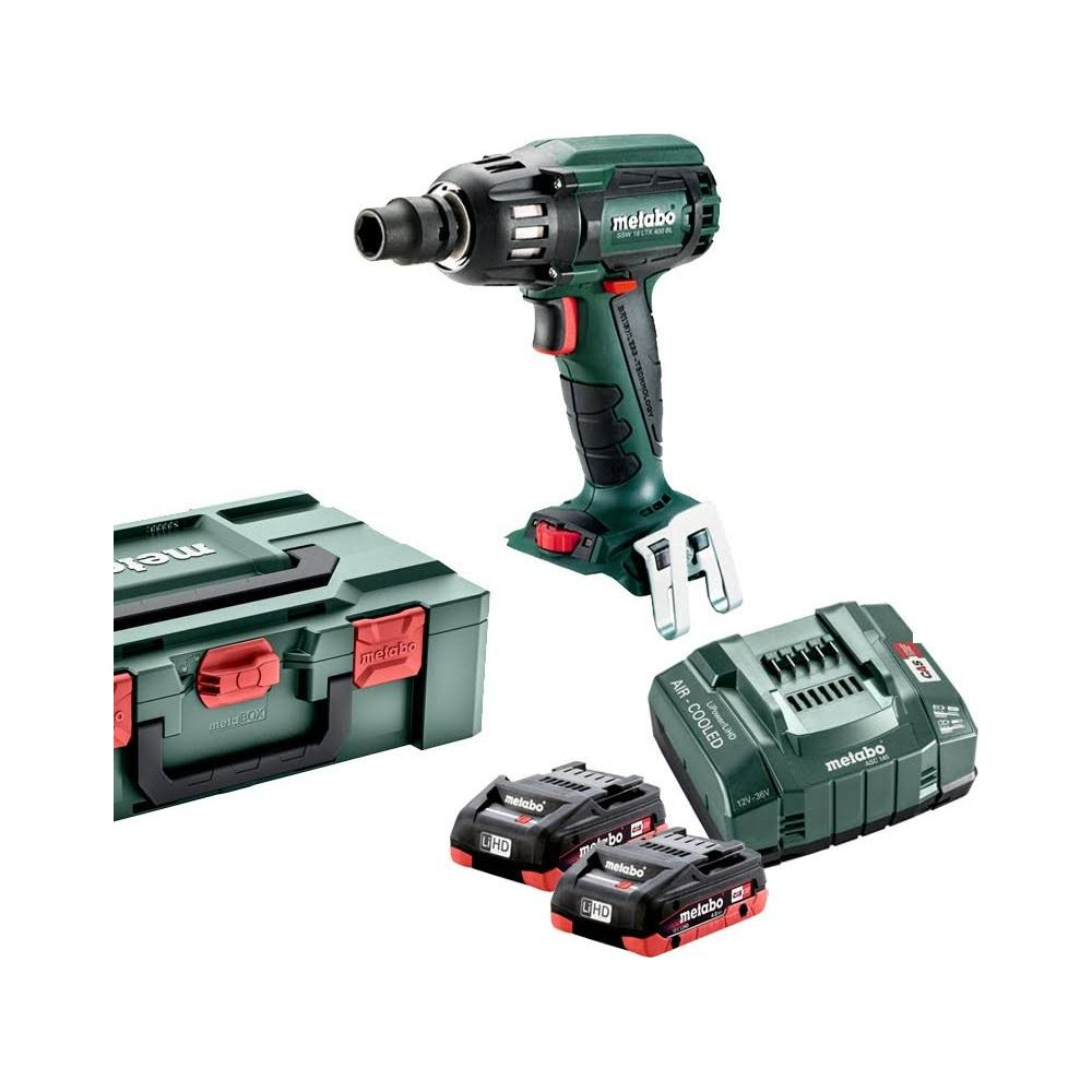 Zestaw narzędzi Metabo z kluczem udarowym, walizką i akumulatorami.