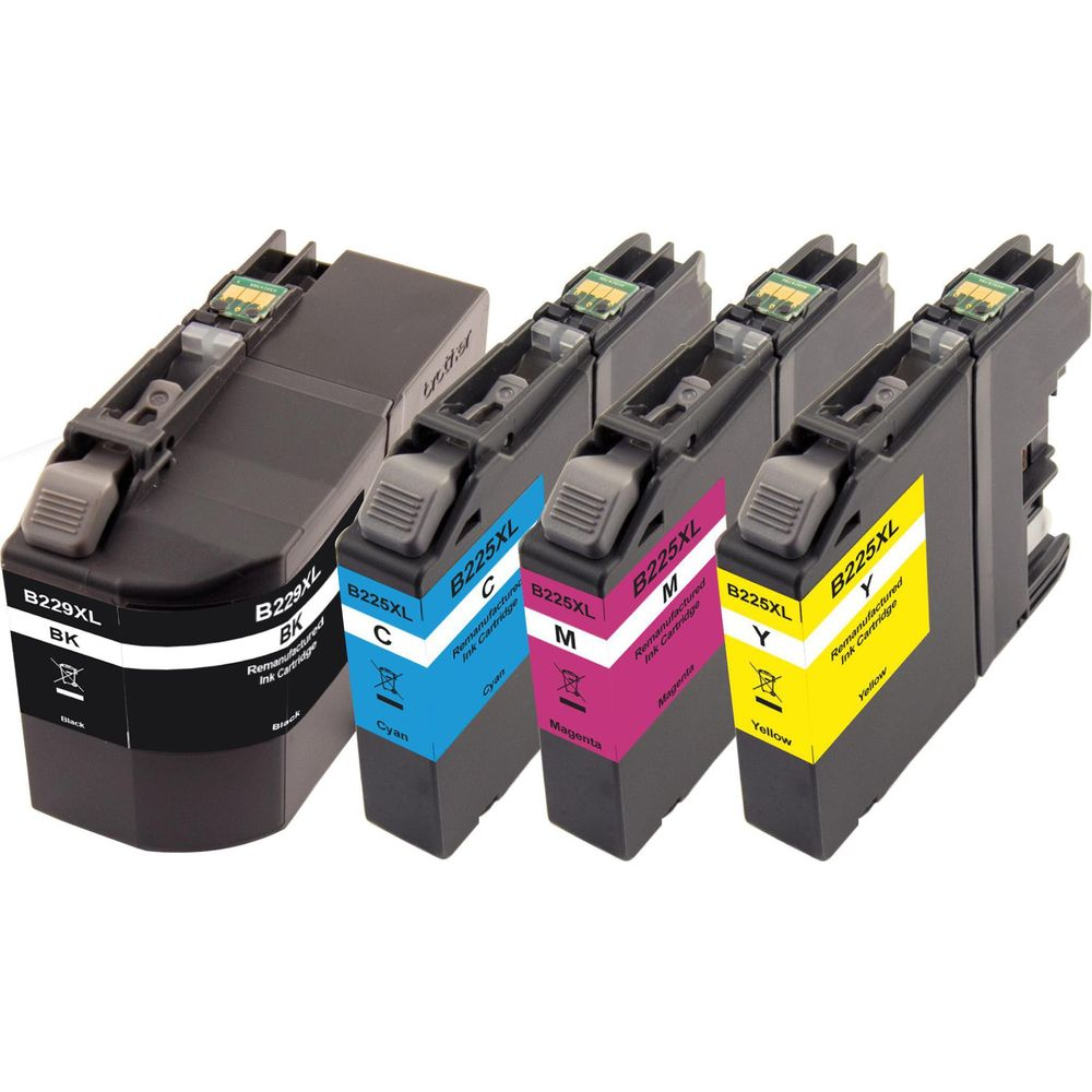 Cztery wkłady atramentowe: czarny, cyjan, magenta, żółty. Białe tło.