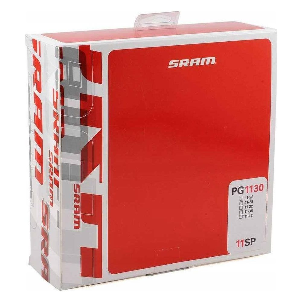 Czerwone pudełko SRAM z białym i szarym nadrukiem. PG1130 11SP.