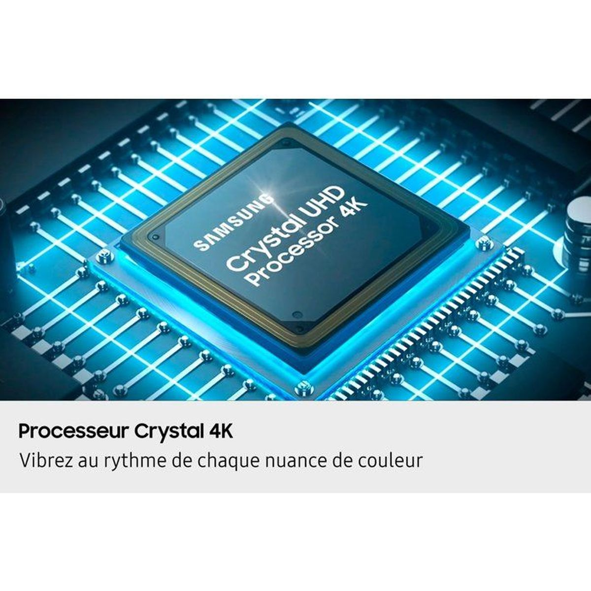 Chip Samsung Crystal UHD Processor 4K na płytce drukowanej z niebieskimi światłami.
