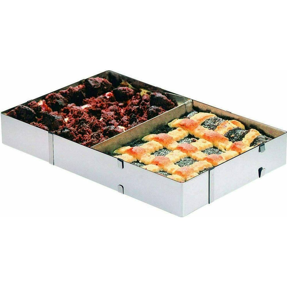 Zweiteilige Backform mit braunem Kuchen und Mohnkuchen.