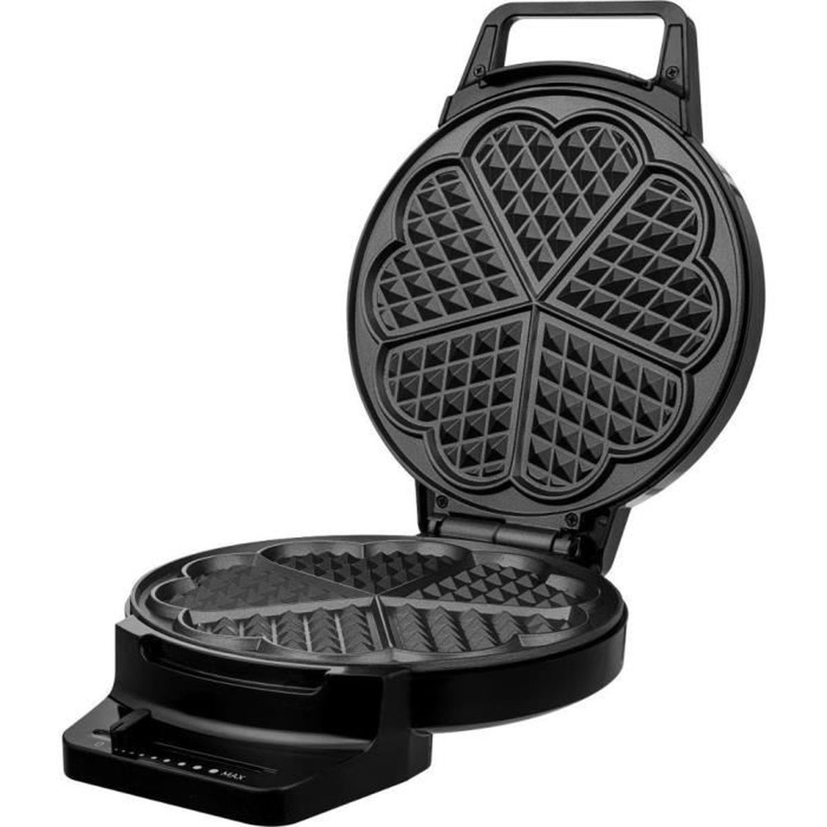 Ein offener, schwarzer Waffelbereiter mit Herzform-Vertiefungen.