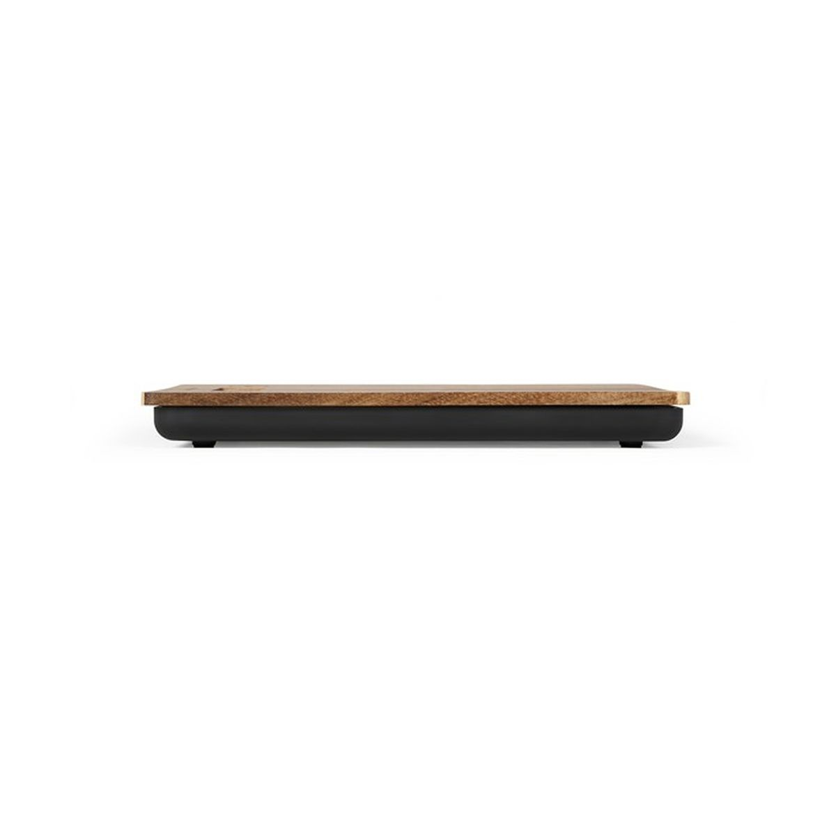 Base nera con piano in legno, design semplice su sfondo bianco.