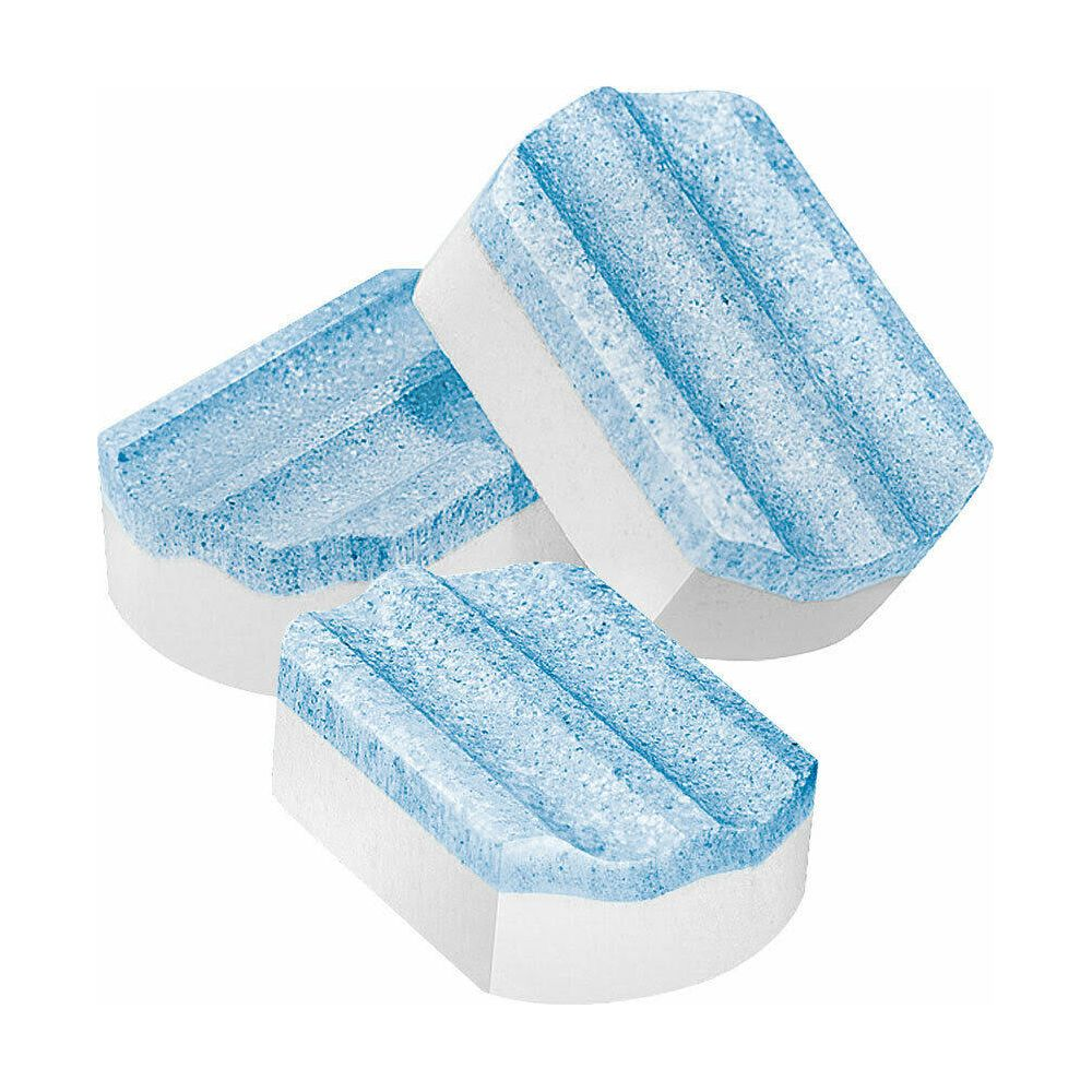 Tre pastiglie detergenti bianche e blu con scanalature.