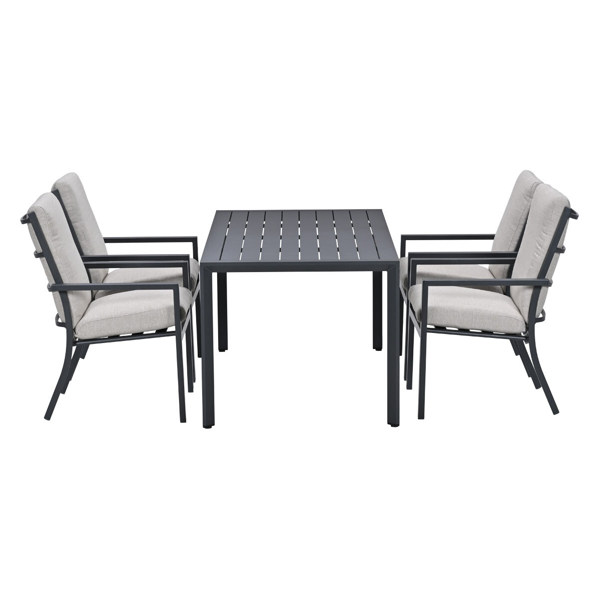 Een rechthoekige donkergrijze tafel met vier donkergrijze stoelen met lichtgrijze kussens.