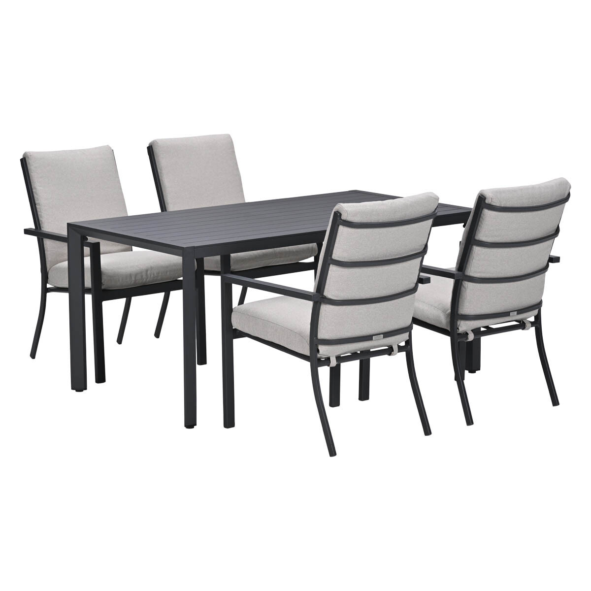 Een rechthoekige donkere metalen tafel met vier lichtgrijze gestoffeerde stoelen.