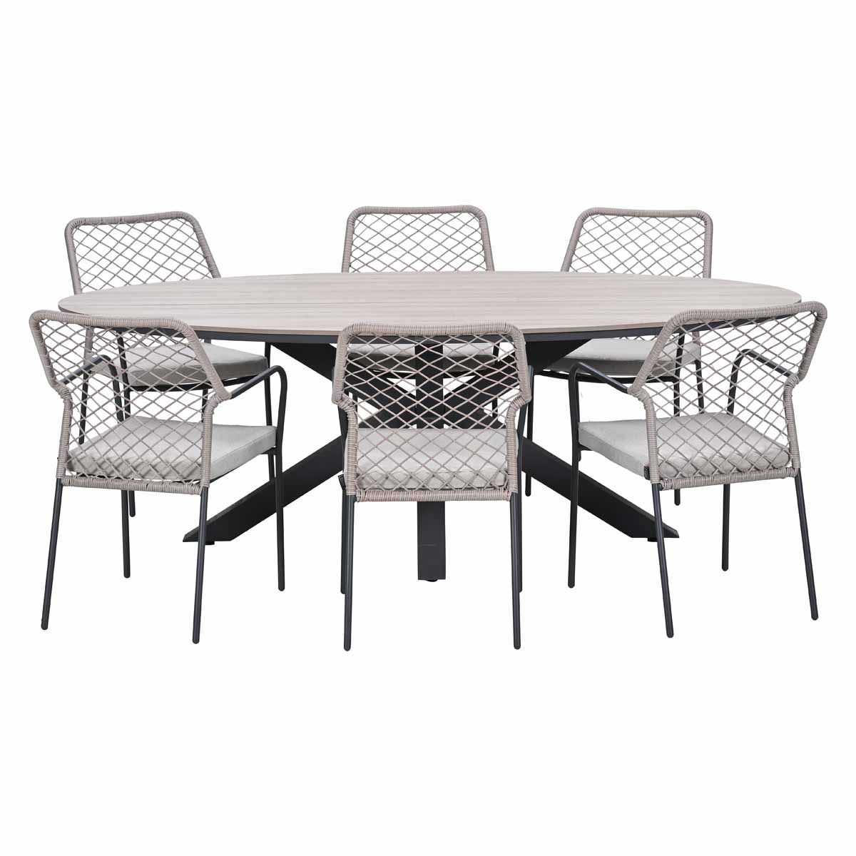 Ovale eettafel met zes grijze stoelen, kussens en een traliewerkpatroon.