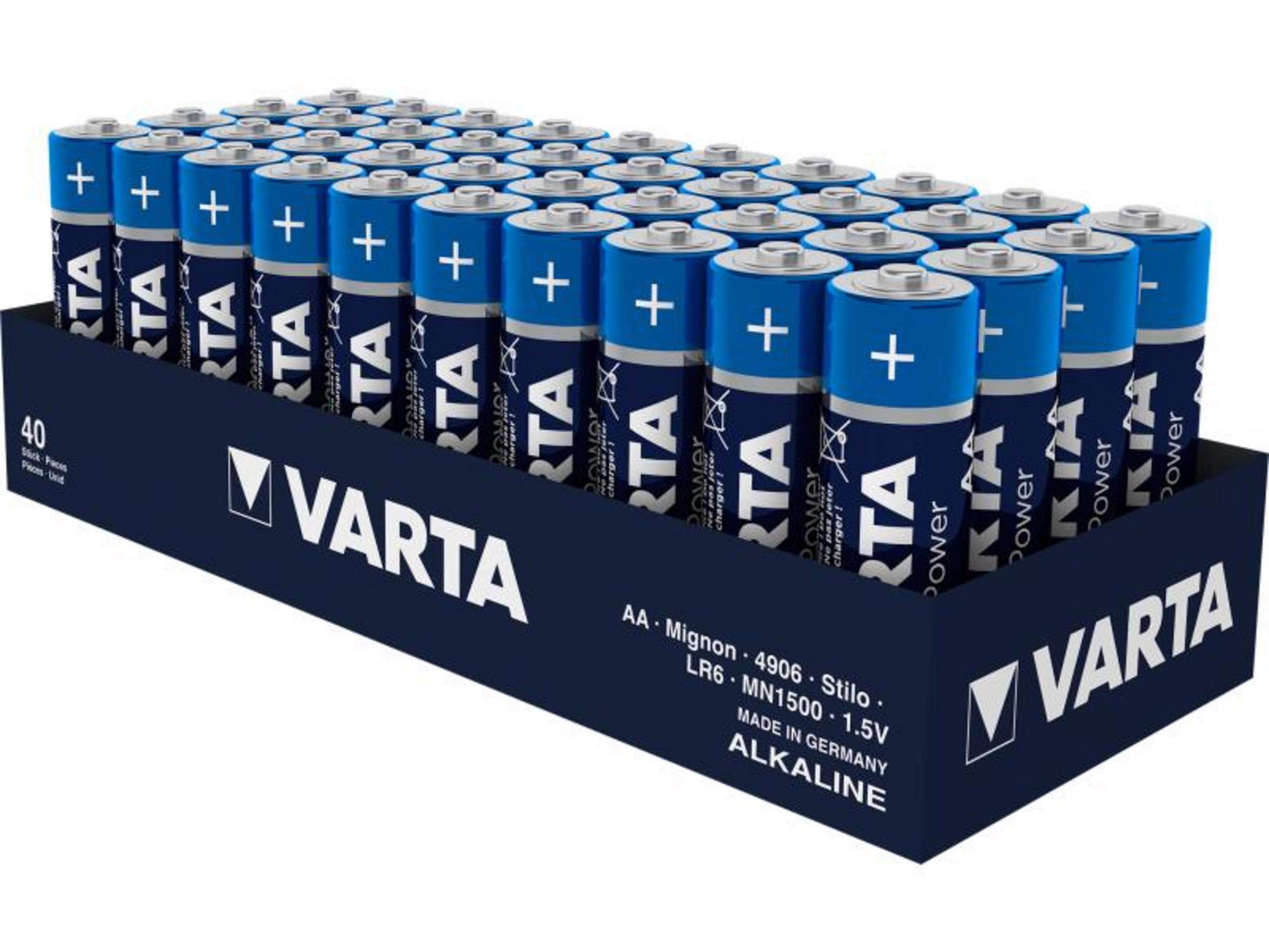Eine dunkelblaue Box mit 40 Varta AA-Alkaline-Batterien. Sie sind blau mit weißen Pluszeichen.