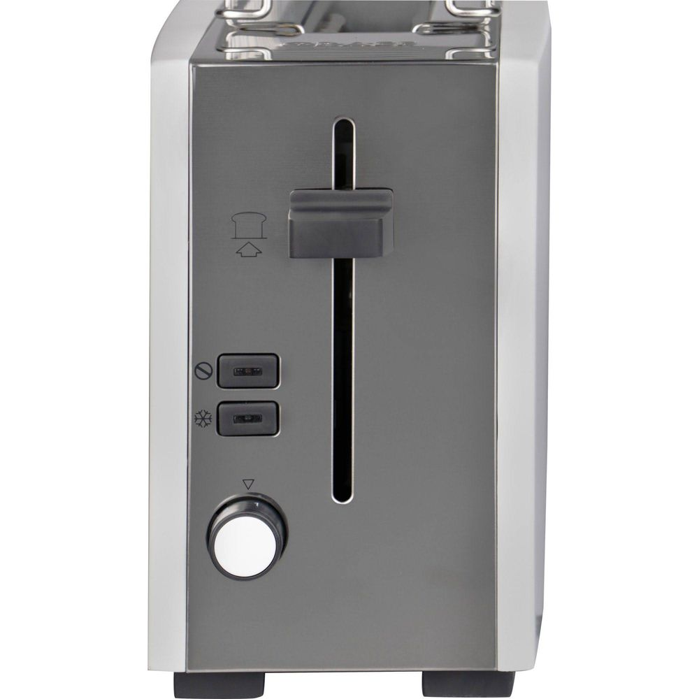 Ein silberner Toaster mit schwarzem Hebel und Bedienelementen.