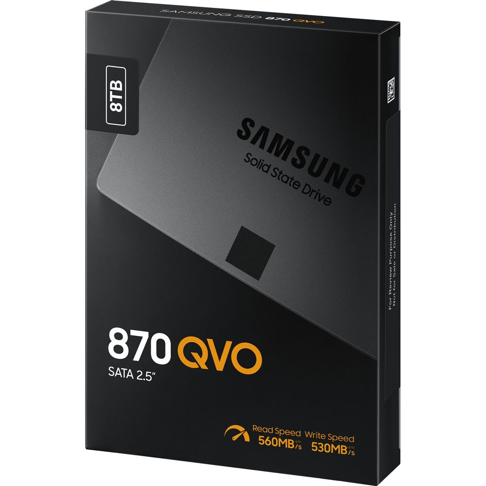 SSD Samsung 870 QVO, 8 To, SATA 2,5 pouces. Lecture 560 Mo/s, Écriture 530 Mo/s.