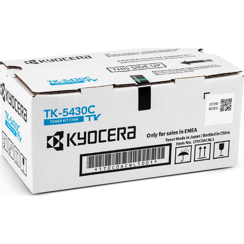 Pudełko z tonerem Kyocera TK-5430C Cyan z etykietą 'This Side Up'.