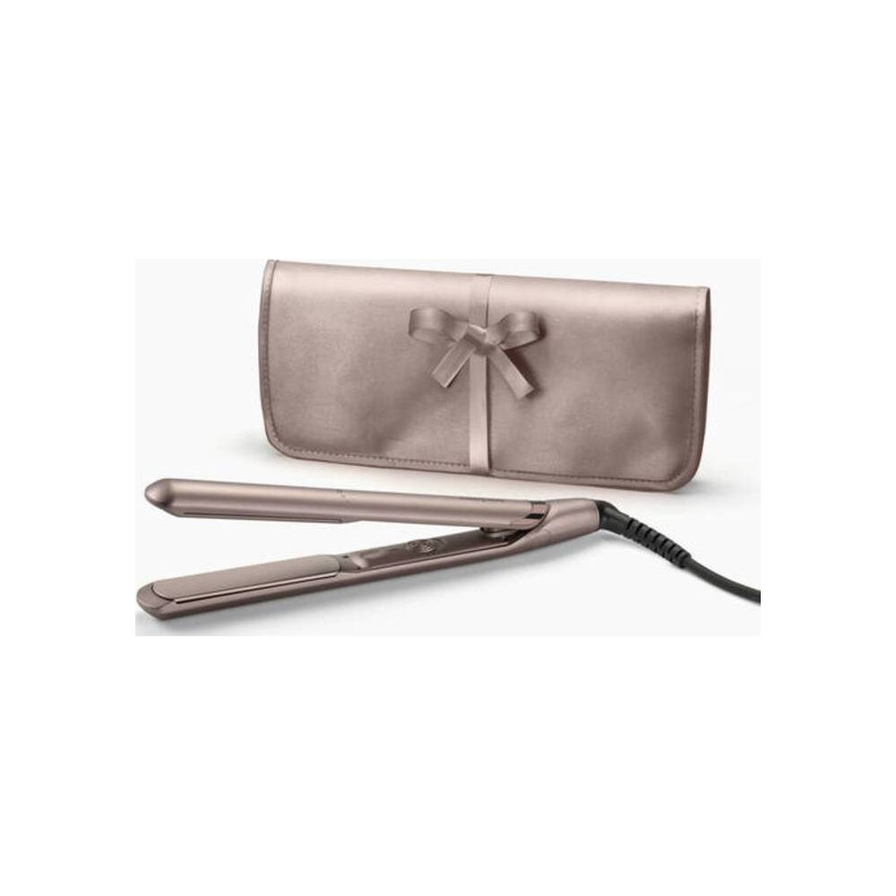 Un lisseur bronze avec une pochette assortie nouée d'un ruban.