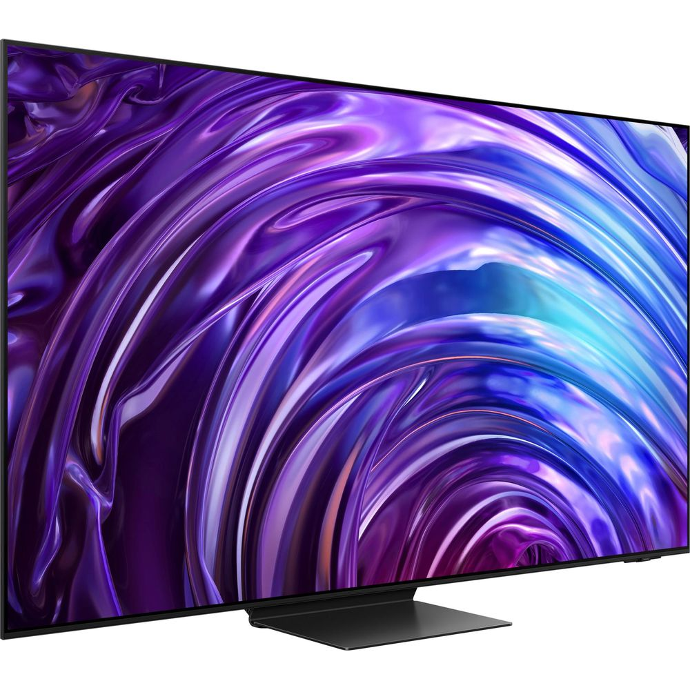 Un téléviseur incurvé moderne affichant un économiseur d'écran abstrait violet et bleu.