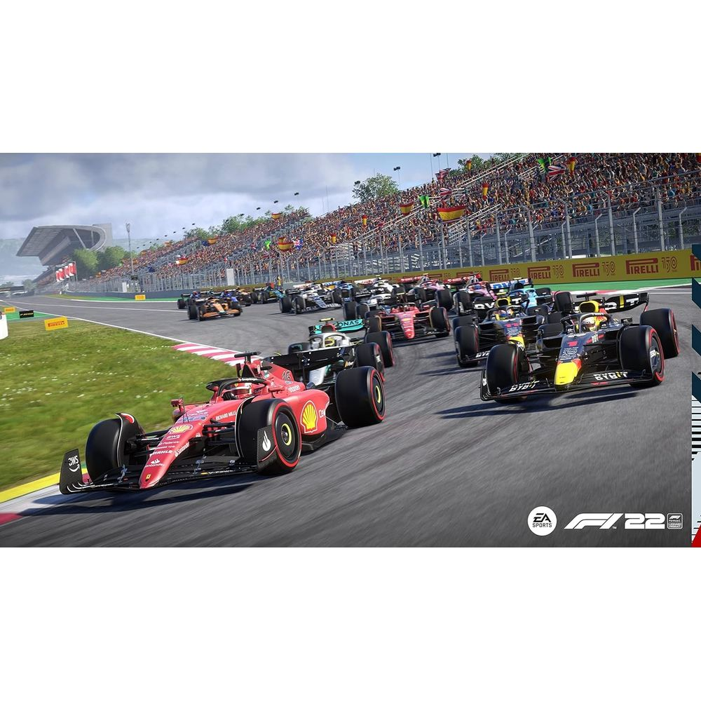 Auto di F1 sfrecciano su una pista con molti spettatori sugli spalti.