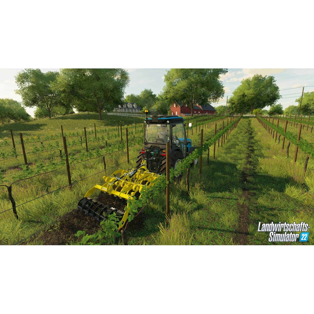 Ein blauer Traktor mit gelbem Anbaugerät bearbeitet ein Feld in einem Weinberg.