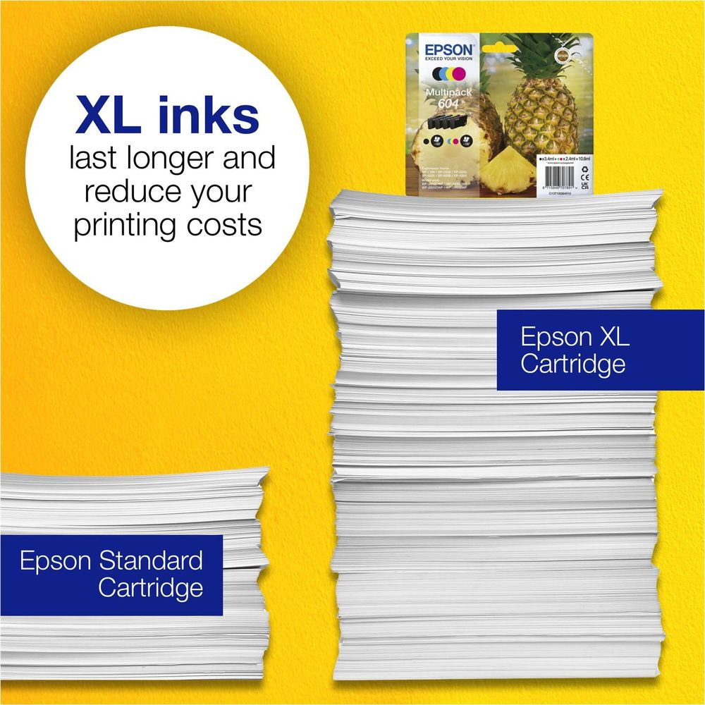 Tusze Epson XL oferują oszczędności. Dwa stosy papieru z kartridżami.