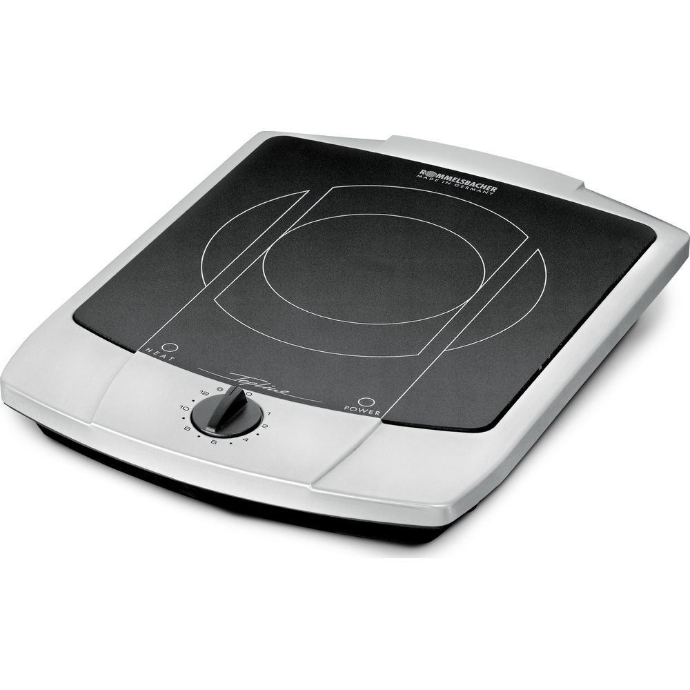 Ein silberfarbener Tischkocher mit schwarzer Kochfläche und Bedienelementen.