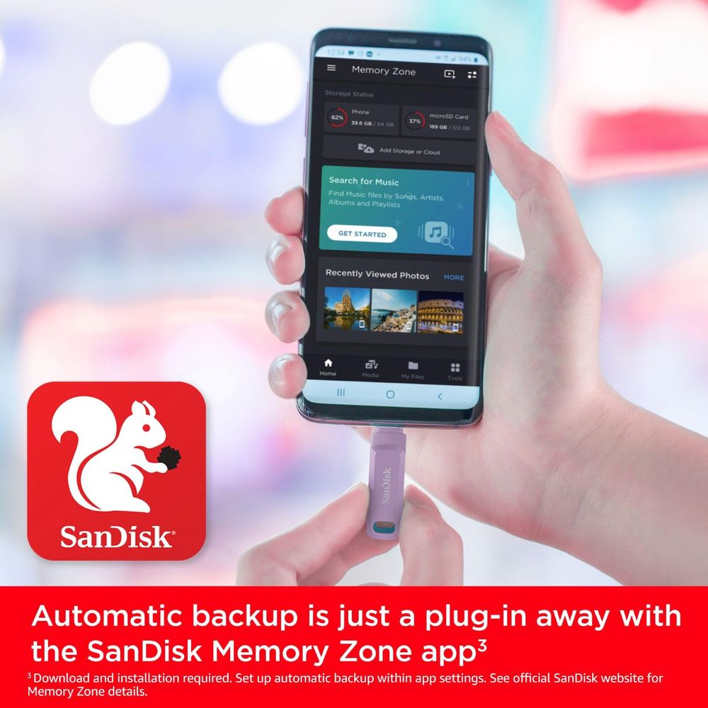 Un smartphone affiche l'application SanDisk Memory Zone, montrant l'état du stockage.