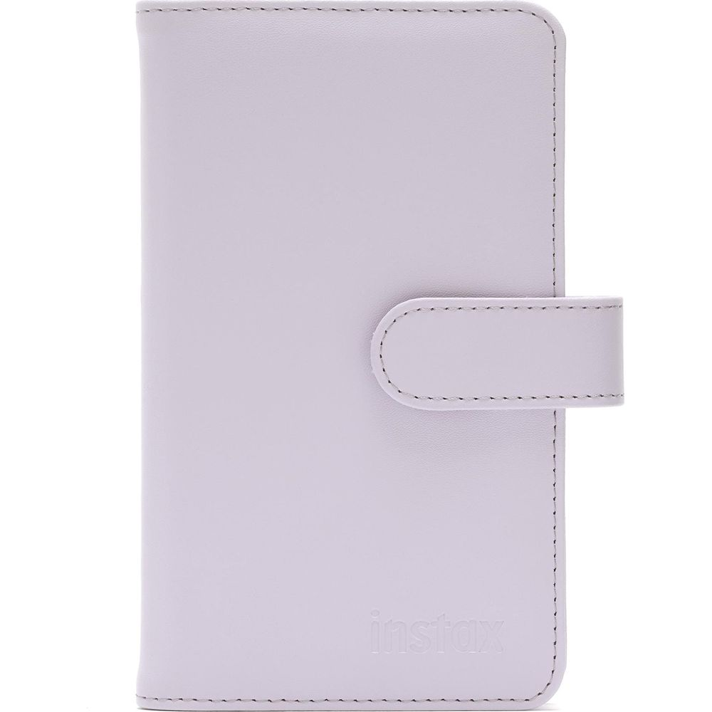 Jasnofioletowe etui marki Instax z paskiem zapinającym.