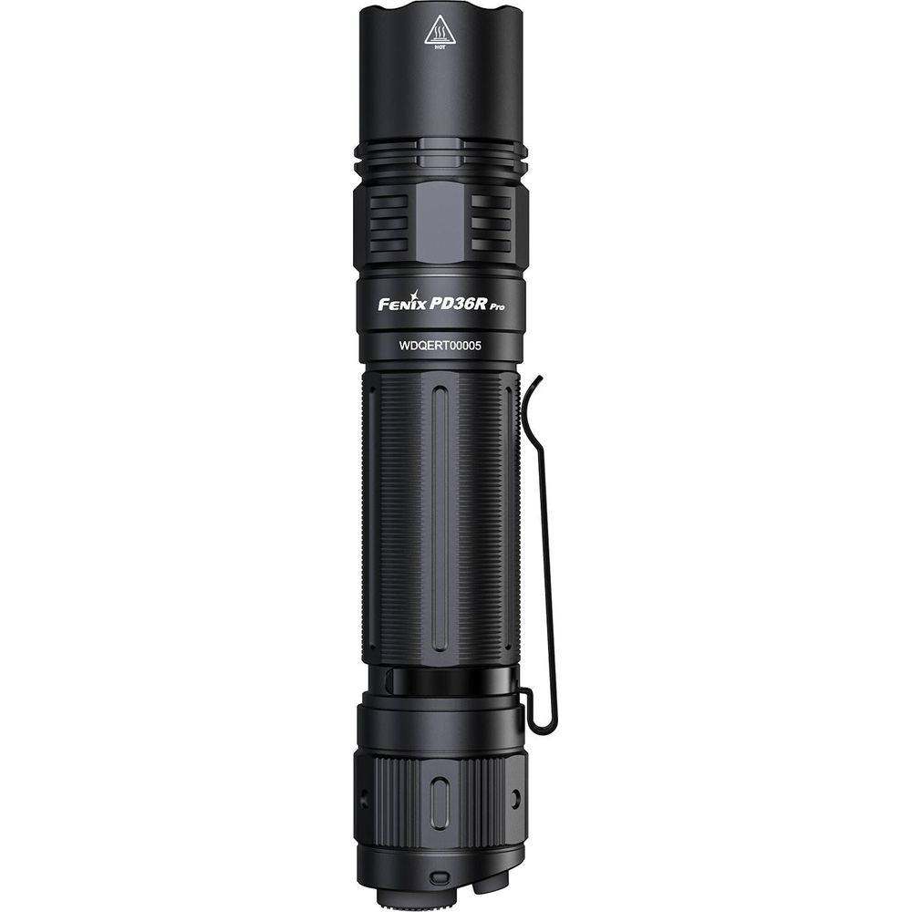 Une lampe torche tactique noire avec clip argenté, sur fond blanc.