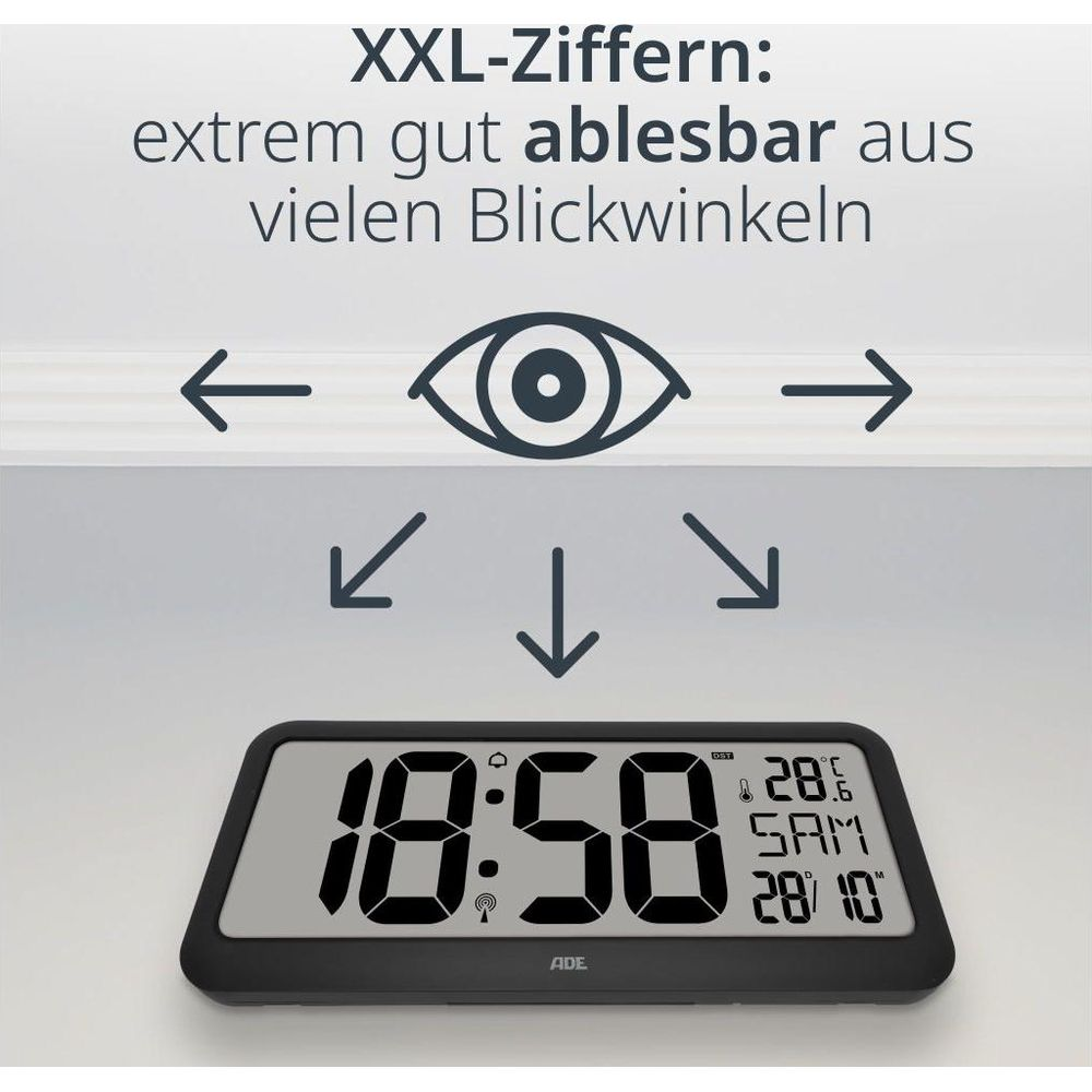 Digitaluhr mit XXL-Ziffern, zeigt 18:58 Uhr, Datum und Temperatur an.