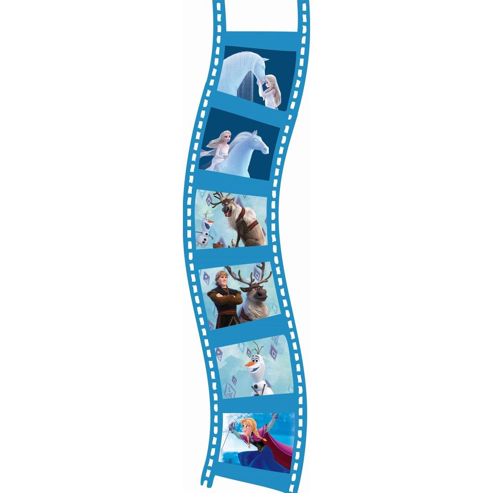 Tira de película con escenas de Frozen: Elsa con un caballo, Kristoff y Sven, Olaf, Anna.