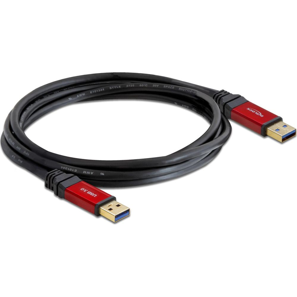 Ein schwarzes USB 3.0-Kabel mit roten Anschlüssen und blauen Einsätzen.
