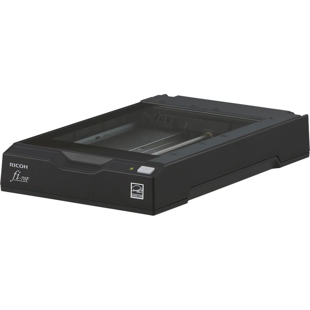 Czarny skaner Ricoh fi-70F z logo Energy Star na białym tle.