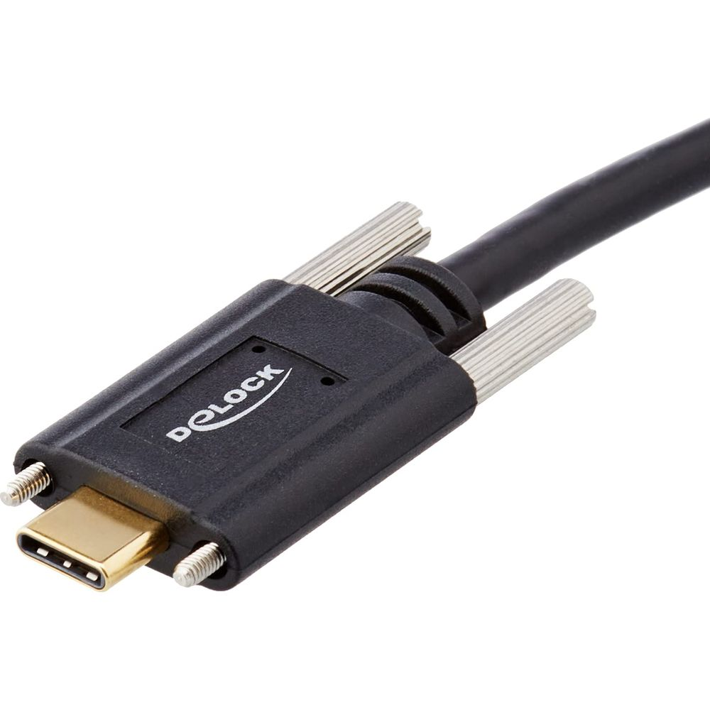 Cavo nero con connettore USB-C e connettore D-Sub.
