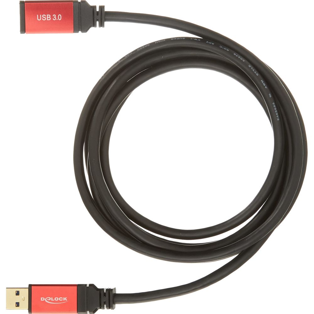 Cavo USB 3.0 nero con connettori rossi, uno etichettato "USB 3.0".