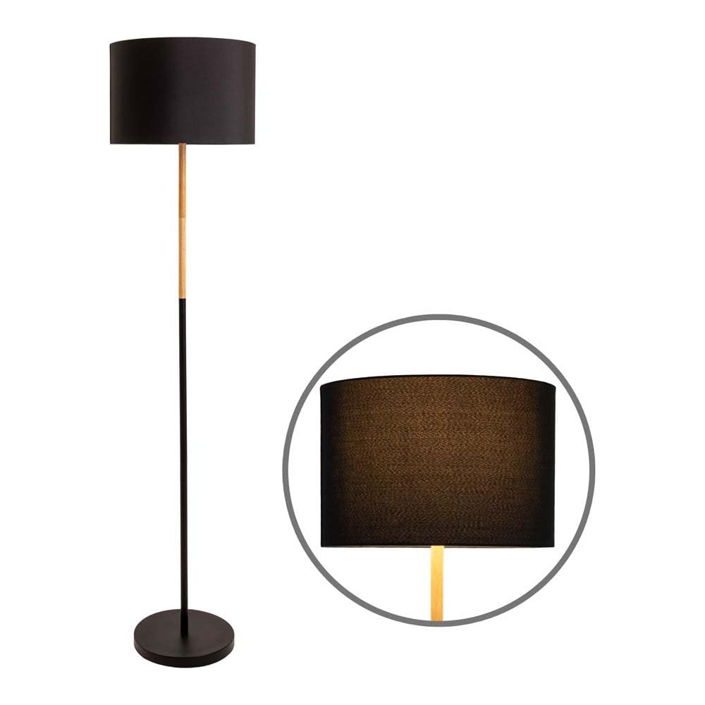 Lampadaire moderne avec abat-jour noir et pied bois/métal.