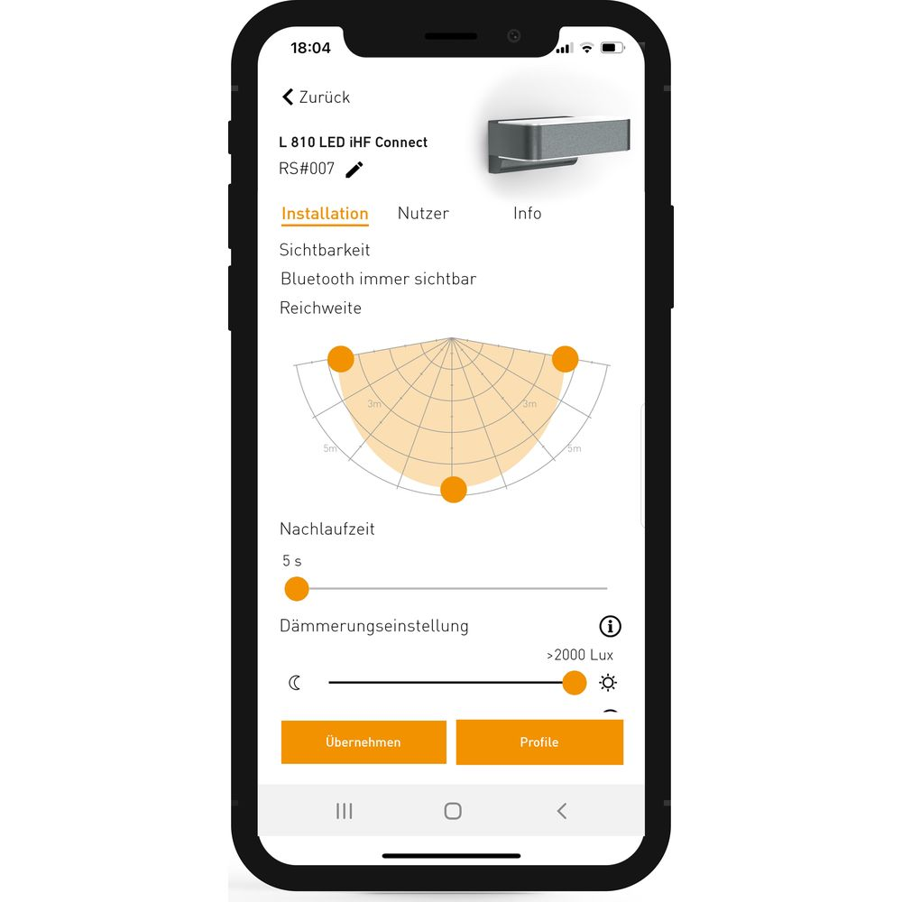 App-Bildschirm zeigt Licht-Einstellungen: Reichweite, Nachlaufzeit und Dämmerungseinstellung.