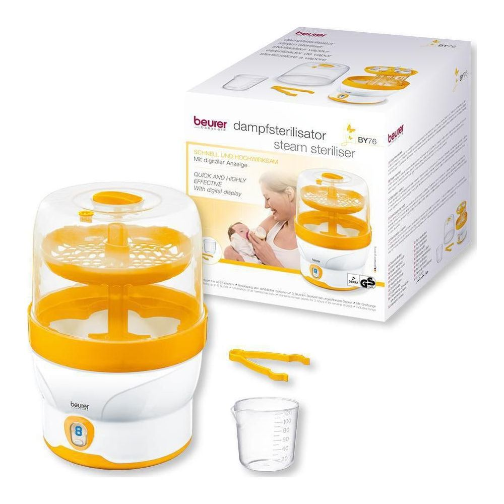 Un esterilizador de vapor blanco y naranja con dos niveles, pinzas y vaso medidor.