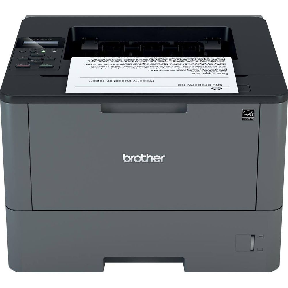 Szara drukarka laserowa Brother z wydrukowanym dokumentem na tacce wyjściowej.