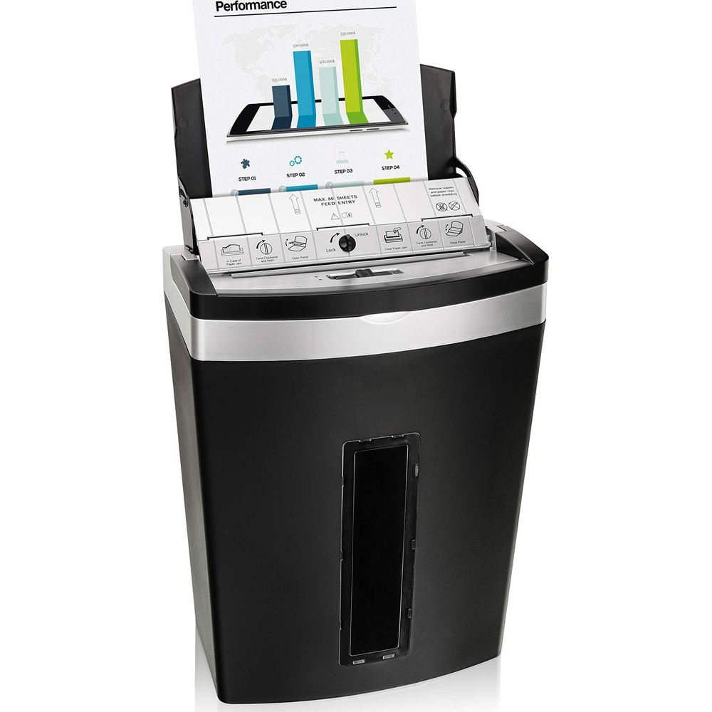 Czarna niszczarka do papieru z srebrnymi akcentami i kartką papieru.