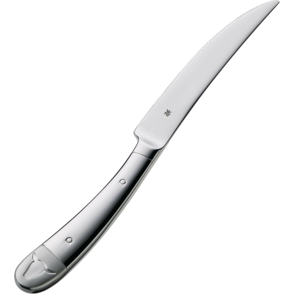 Ein silbernes Steakmesser mit gezackter Klinge und einem Griff mit Bullenkopf-Motiv.