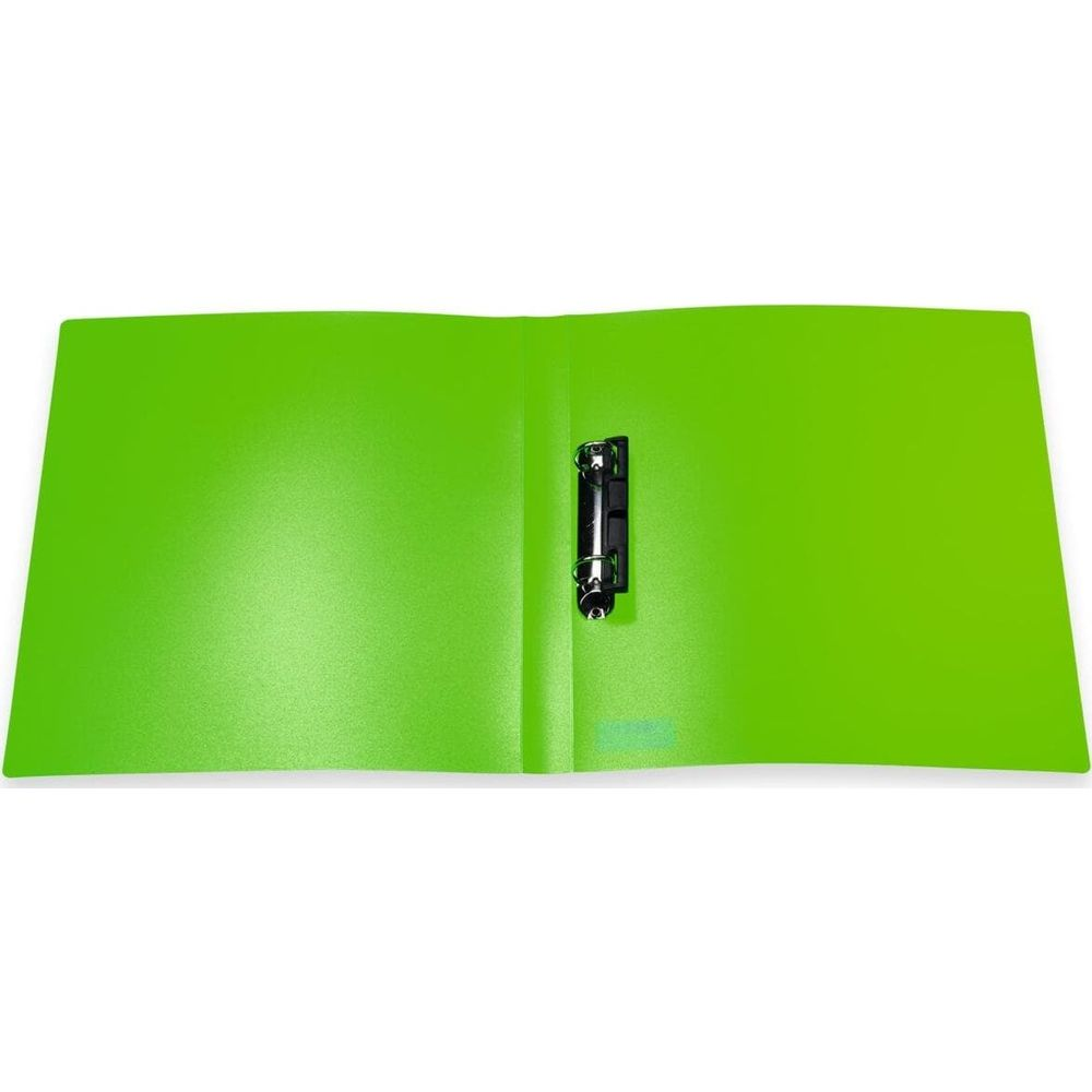 Jasnozielony segregator jest otwarty, pokazując metalowe pierścienie po prawej stronie.