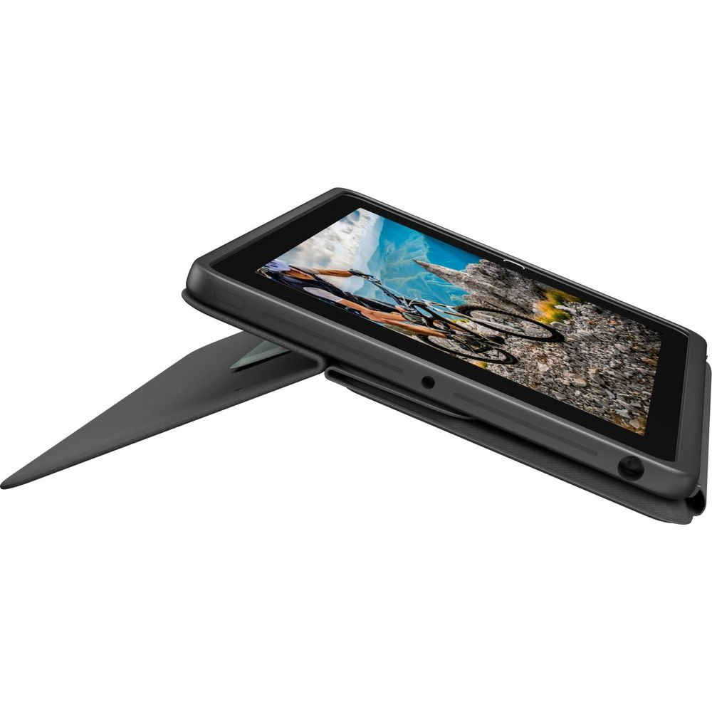 Tablet mit einer Fahrrad-App auf dem Bildschirm und einer offenen Hülle.