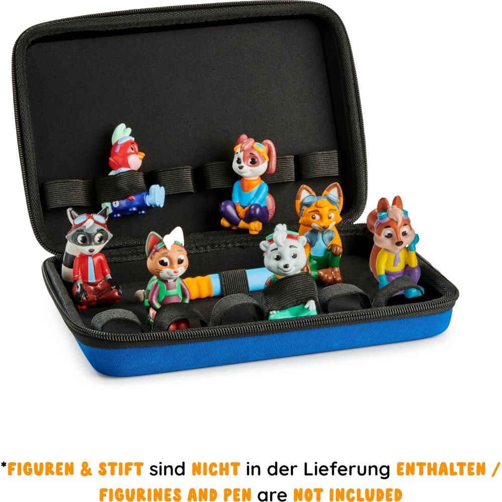Tierfiguren in einem blauen Reißverschluss-Etui. Die Figuren sind nicht enthalten.