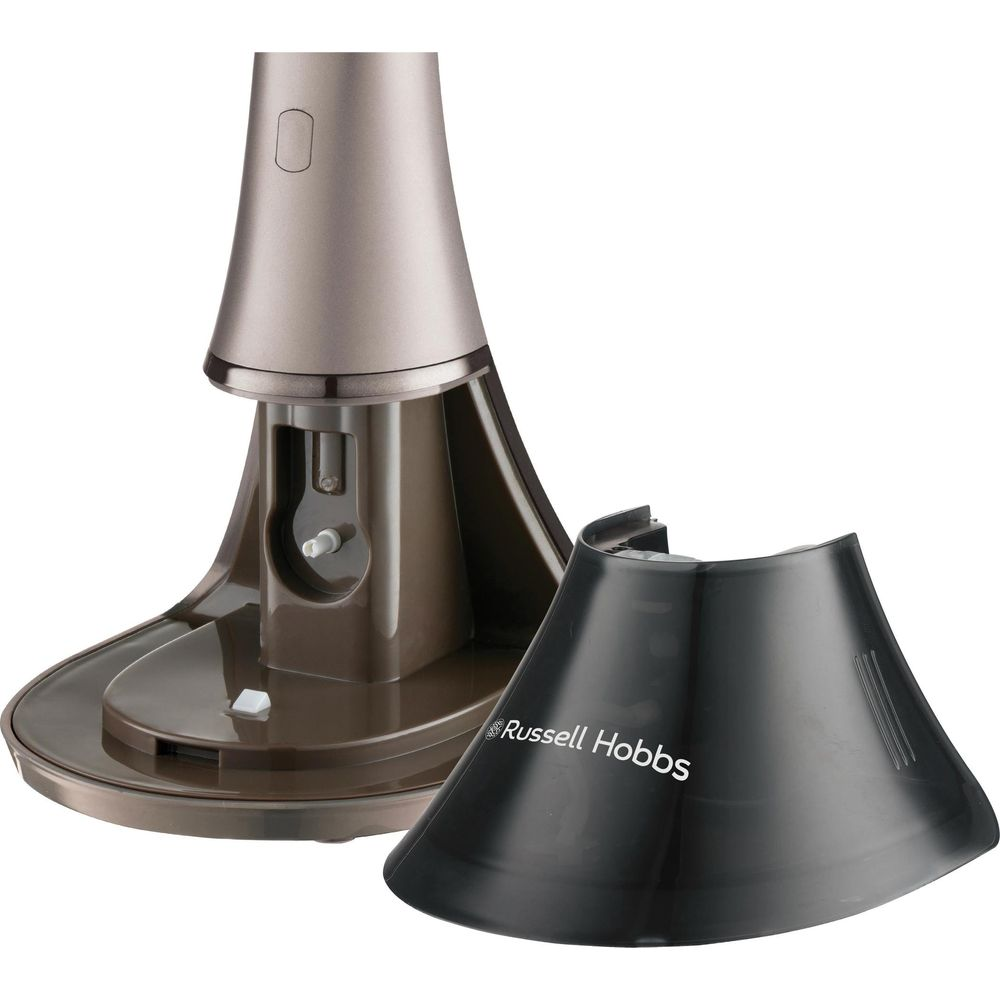 Ein brauner Sockel mit einem abnehmbaren schwarzen Aufsatz mit Russell Hobbs Schriftzug.