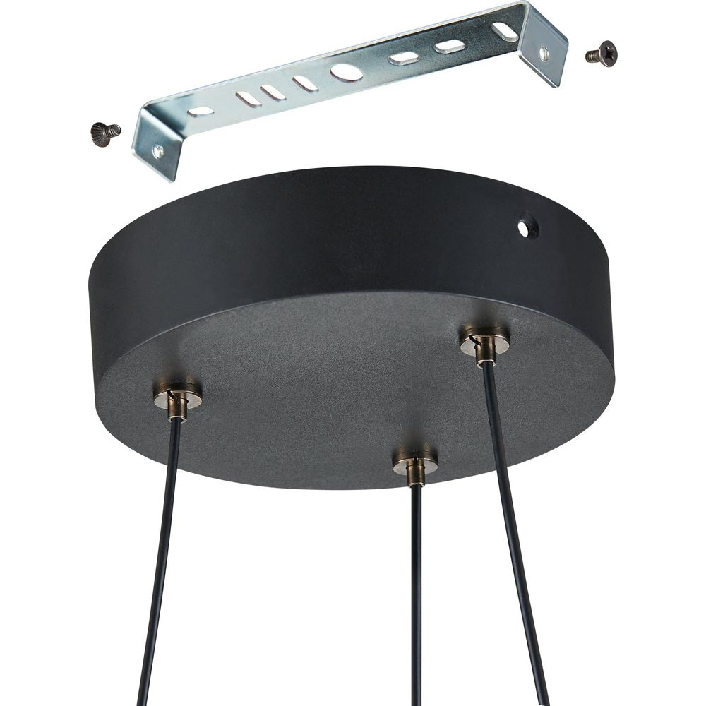Ein schwarzer Lampenbaldachin mit Aufhängehalterung und Schrauben.
