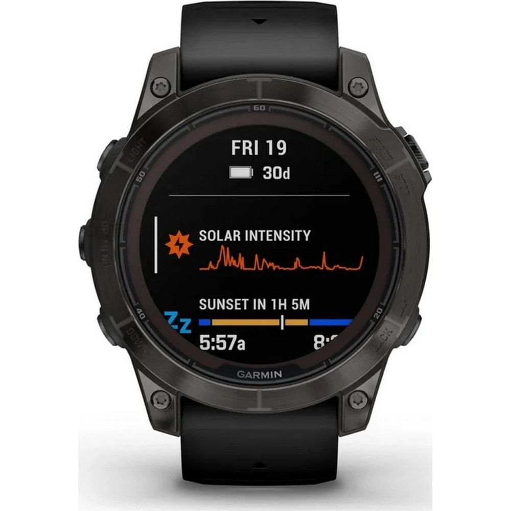 Czarny smartwatch z czarnym paskiem i ciemnym wyświetlaczem.