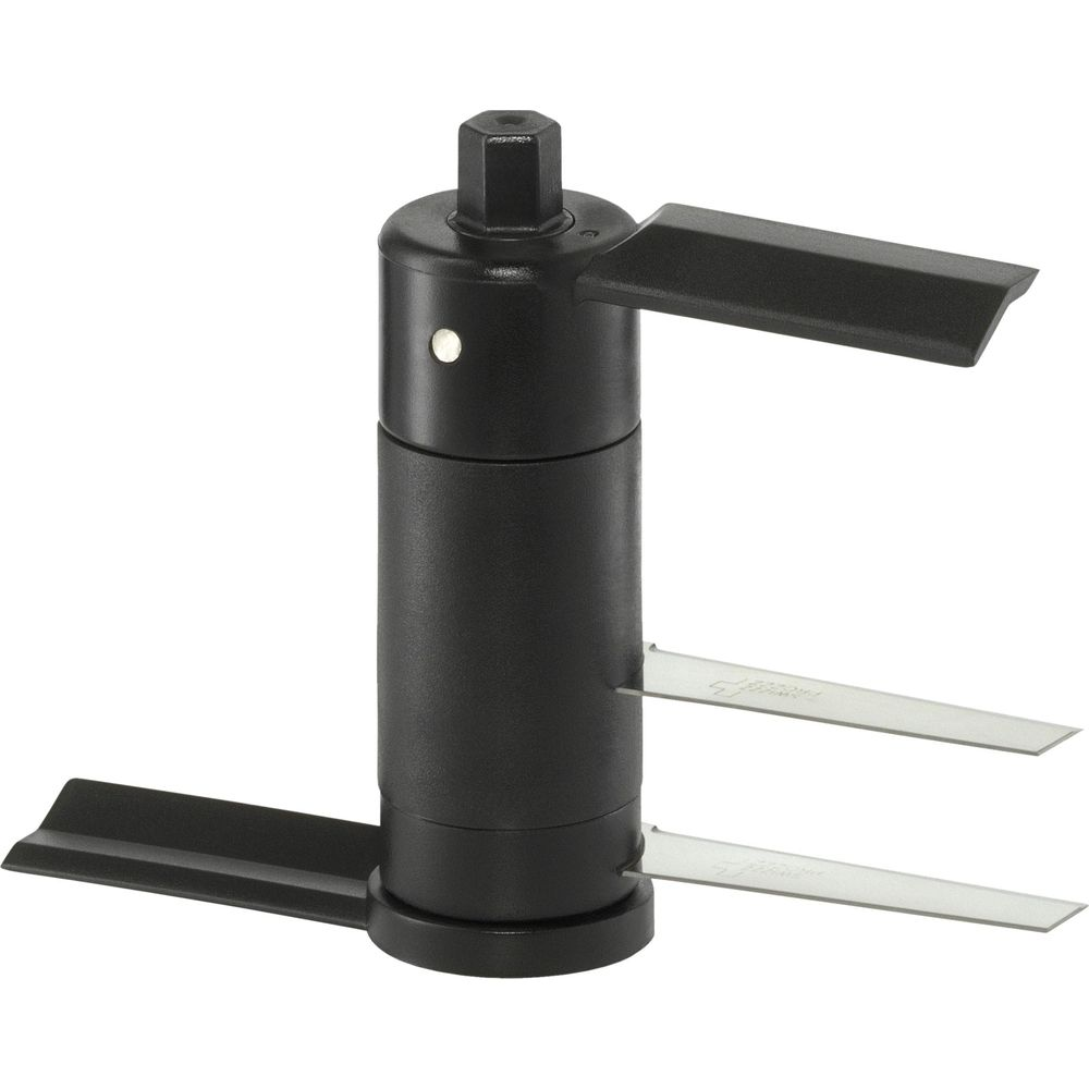 Accessoire noir pour robot culinaire avec lames.